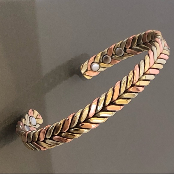 Two Tone Magnetic Bracelet Pure Copper Energy Cuff Bangle - Picture 2 of 6